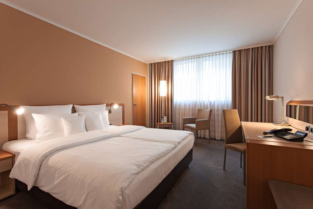 Lindner Hotel Cologne Am Dom, Part Of Jdv By Hyatt Room photo